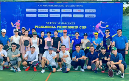 GIẢI THỂ THAO “PICKLEBALL FRIENDSHIP CUP 2025”  TẠI CHI NHÁNH SKYPEC KHU VỰC MIỀN TRUNG  CHUẨN MỰC DỊCH VỤ - GẮN KẾT BỀN LÂU